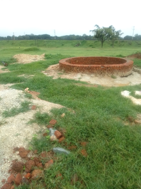 (3401002019/IF/7080901214757) (17-18)KUNDI PANCHAYAT KE KUNDI GAON ME MAKSUD ANSARI KE ZAMEEN PAR KOOP NIRMAN